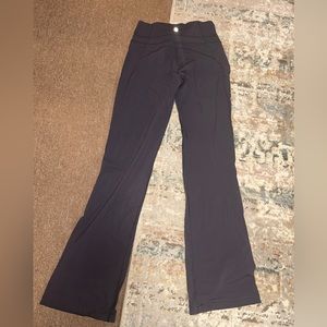 Lululemon Size 8 Flare legging